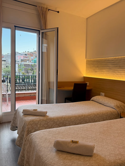 Habitación accesible con dos camas individuales